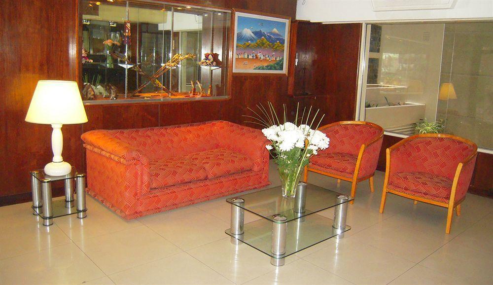 Ecuador Hotel Buenos Aires Exterior photo