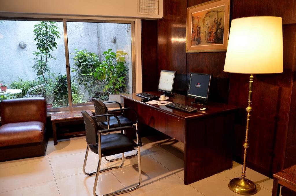 Ecuador Hotel Buenos Aires Exterior photo